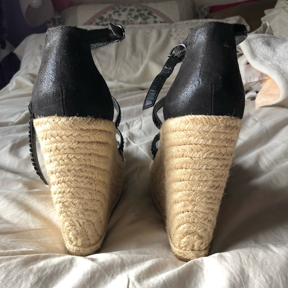 Heel Wedges - Picture 4 of 4